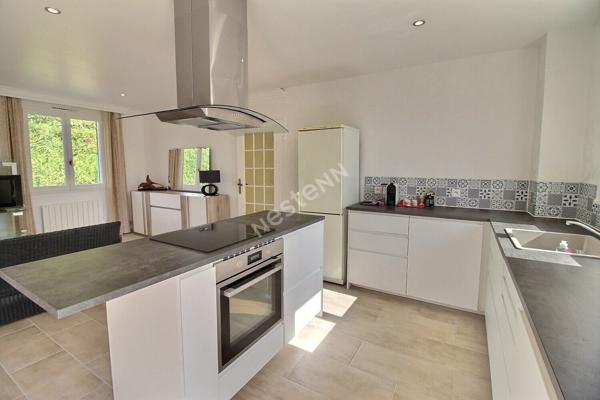 MAISON DE PLAIN PIED 2chambres a EPERNON GARE A PIED