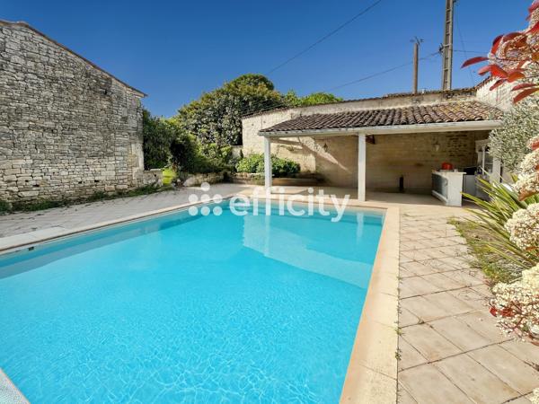 Maison 6 pièces - 236 m²