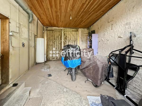 Maison 6 pièces - 236 m²