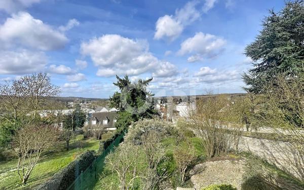 Maison à vendre    6 pièces •  Clermont