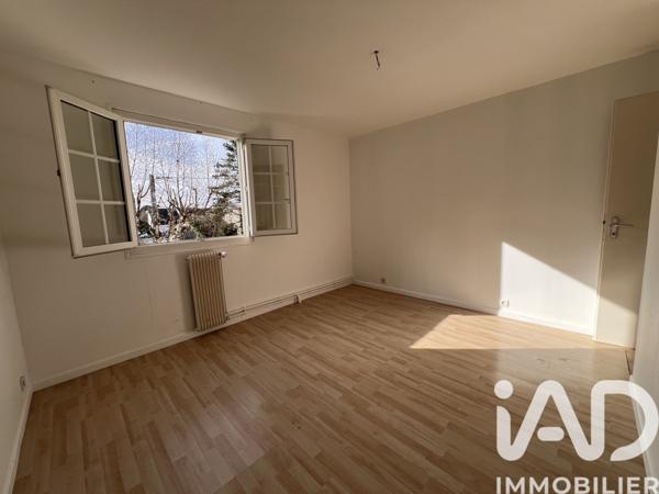 Maison à vendre 5 pièces 99 m² Saint-Ay