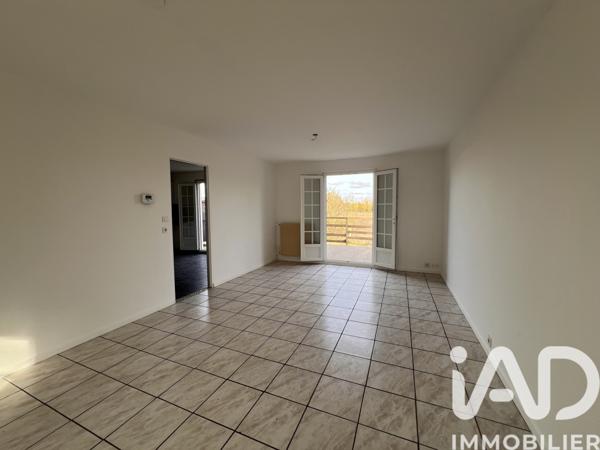 Maison à vendre 5 pièces 99 m² Saint-Ay