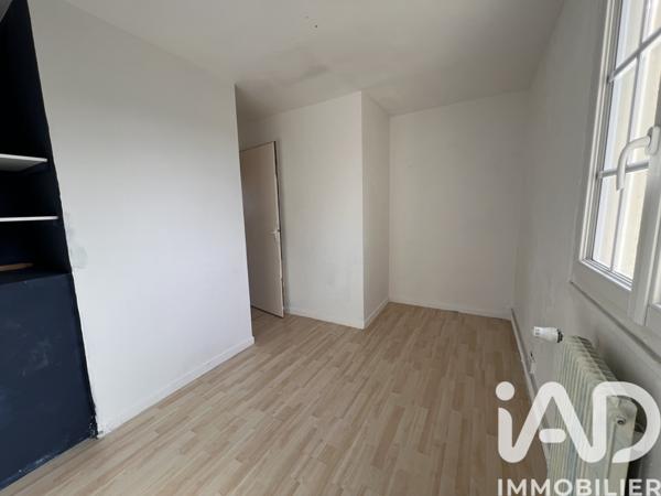 Maison à vendre 5 pièces 99 m² Saint-Ay
