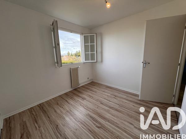 Maison à vendre 5 pièces 99 m² Saint-Ay