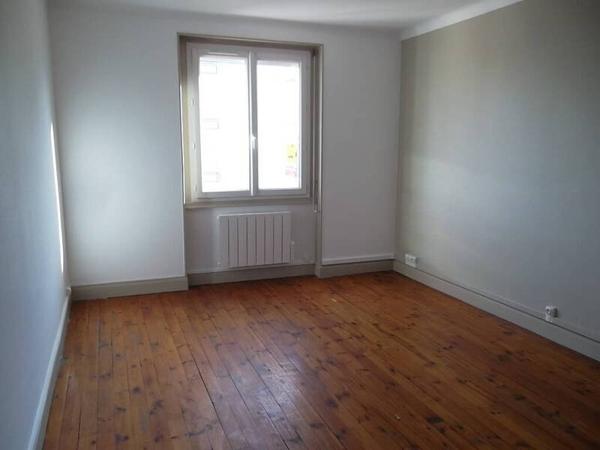 Appartement 2 pièces                                        - 42000 Saint-Étienne Réf : 12804