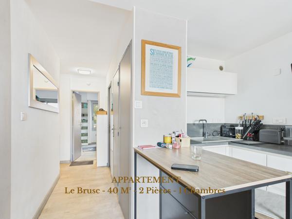 Six-Fours-les-Plages (83140) << Idéal pied-à-terre au Brusc : T2 parfait état, loggia, cave, parking privé + vélo sécurisé >>