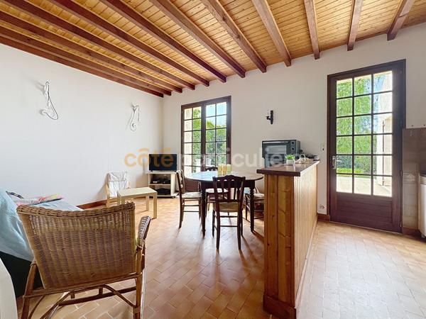 Vente
                Maison153 m² - 6 Pièces -
                    SAINT PIERRE D OLERON (17310)