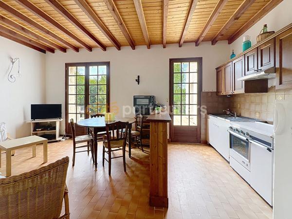 Vente
                Maison153 m² - 6 Pièces -
                    SAINT PIERRE D OLERON (17310)