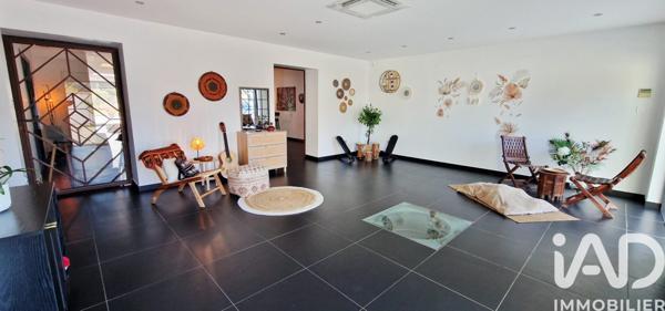 Maison à vendre 5 pièces 285 m² Bompas