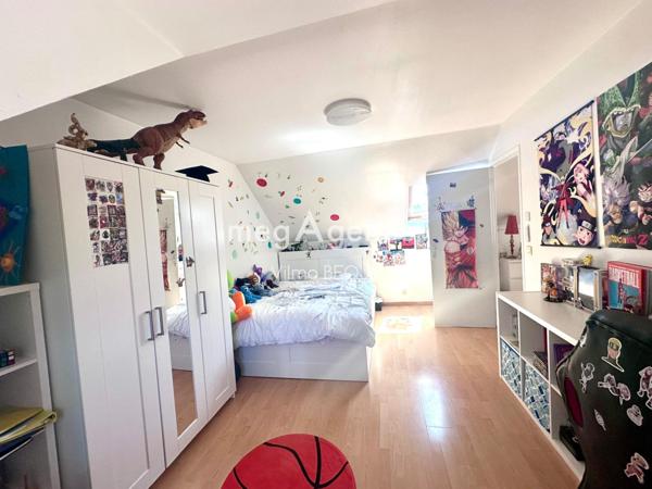 Maison à VILLEBOUGIS, 89150 - 6 pièces 149m²