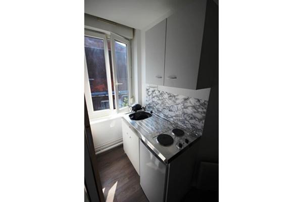 A LOUER : T1 à LILLE • Rue Saint Eloi - WAZEMMES • 283 € CC • Réf. 216-001