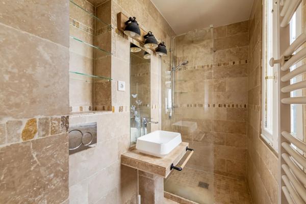 Appartement Paris 18e - ABBESSES - RUE BERTHE