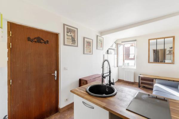 Appartement Paris 18e - ABBESSES - RUE BERTHE