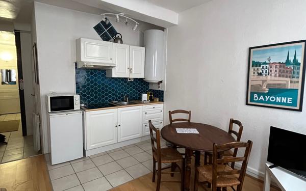 Appartement à vendre    2 pièces • 32,87 m2 Bayonne