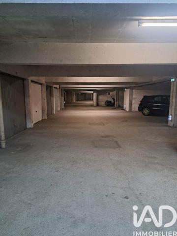 Parking à vendre 14 m² Melun