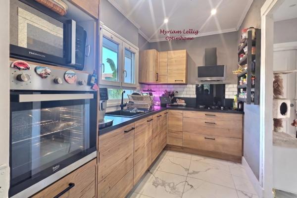 * BAISSE DE PRIX * Maison de caractère 4 pièces avec magnifique jardin - ROSNY SUR SEINE (78)
