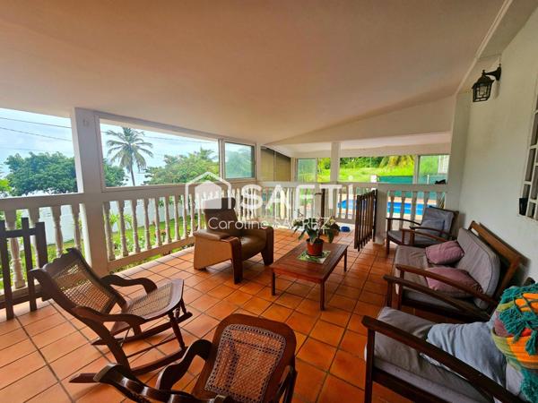 Maison proche de la Marina du François avec rapport locatif