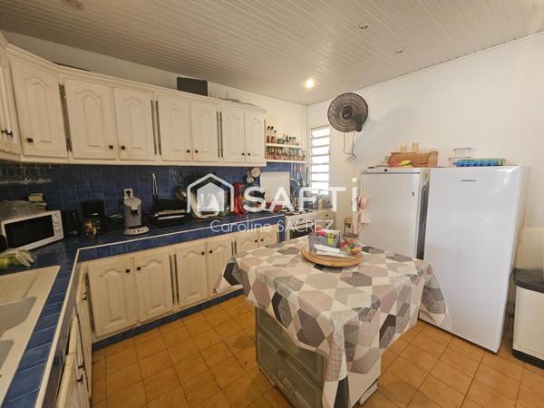 Maison proche de la Marina du François avec rapport locatif