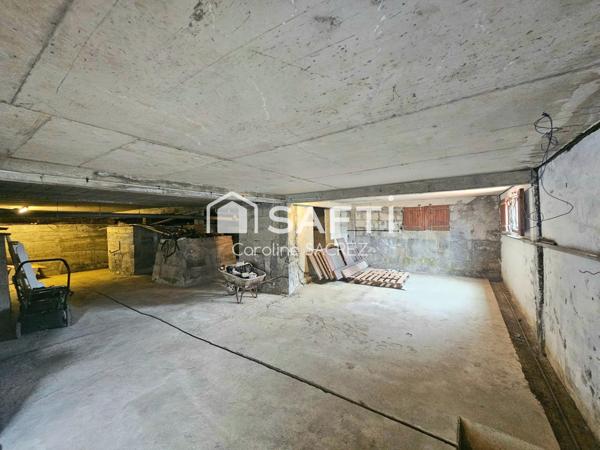 Maison proche de la Marina du François avec rapport locatif