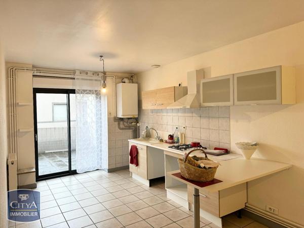 Appartement à louer 3 pièces 63m²