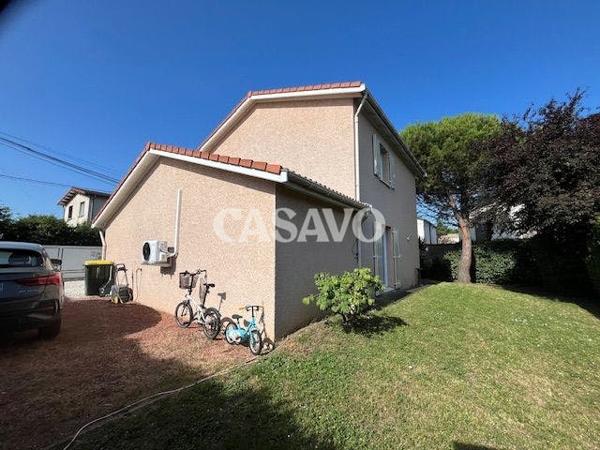 Vente Maison 4 pièces de 112m² - 69150 Décines-Charpieu