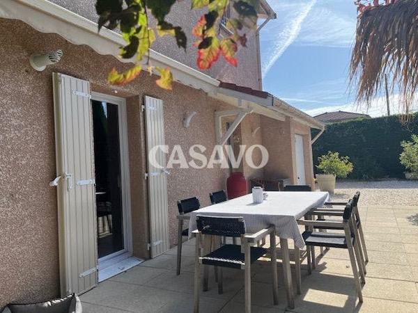 Vente Maison 4 pièces de 112m² - 69150 Décines-Charpieu