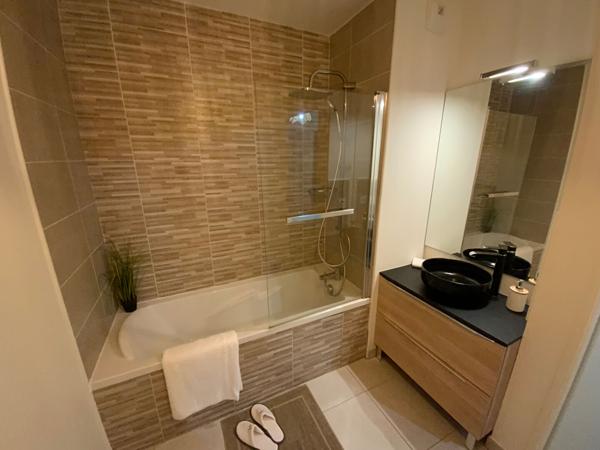 Appartement 3 pièce(s) 60 m2 , Villenave d ornon