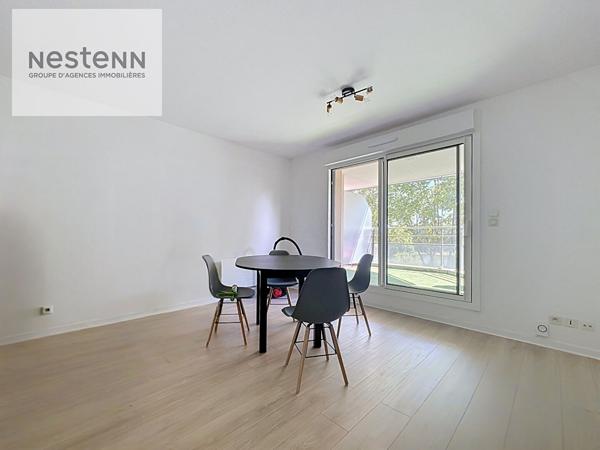 APPARTEMENT 2 PICES RENOVE / HYPER CENTRE / BORDS DE LOIRE / PARKING / CALME