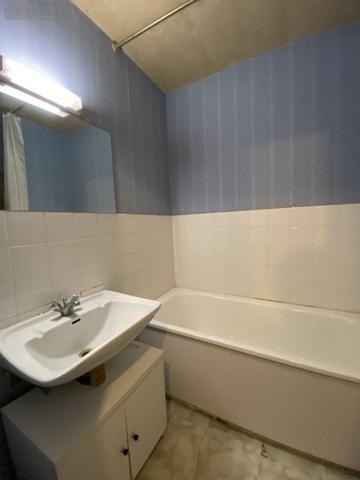 Appartement à rénover à vendre à Brest dans le Finistère (29200), ref : 030/411   
Bellevue