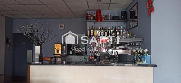 IMMEUBLE MIXTE – LOCAL COMMERCIAL + HABITATION – 220 m² – PROCHE RENNES