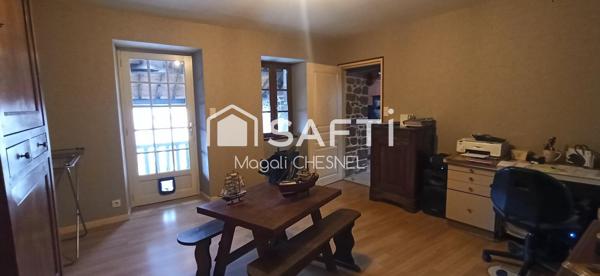 IMMEUBLE MIXTE – LOCAL COMMERCIAL + HABITATION – 220 m² – PROCHE RENNES