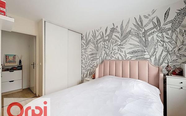 Appartement à vendre    2 pièces • 47 m2 Châtillon