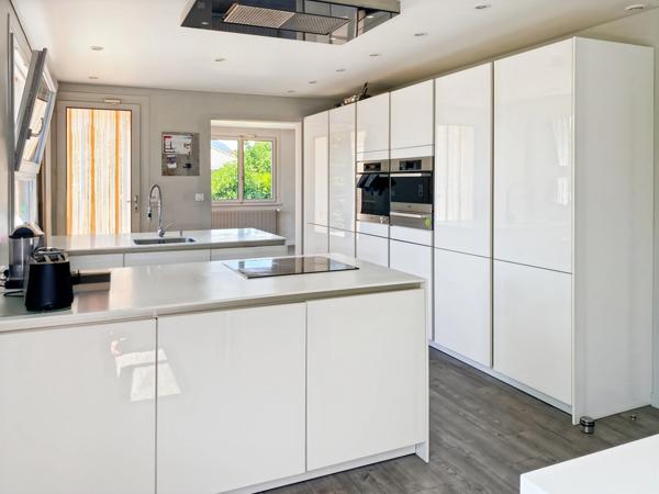 Maison à vendre 6 pièces POUGNY (01)