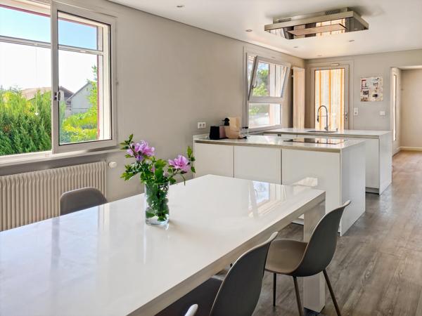 Maison à vendre 6 pièces POUGNY (01)