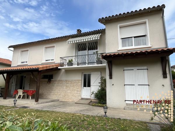 Pavillon sur sous-sol proche rivière