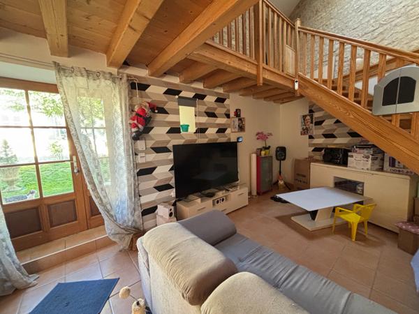 Ensemble de 2 charmantes maisons