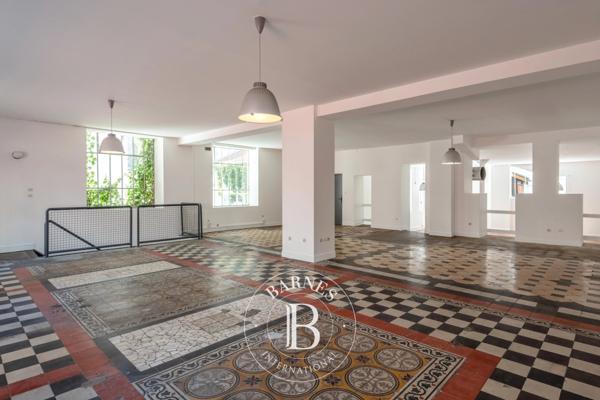 Lyon 7ème, Appartement 4 Chambres -  244 m² à vendre
