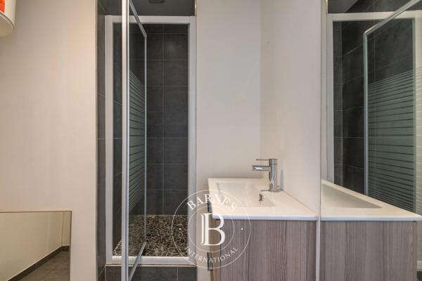 Lyon 7ème, Appartement 4 Chambres -  244 m² à vendre