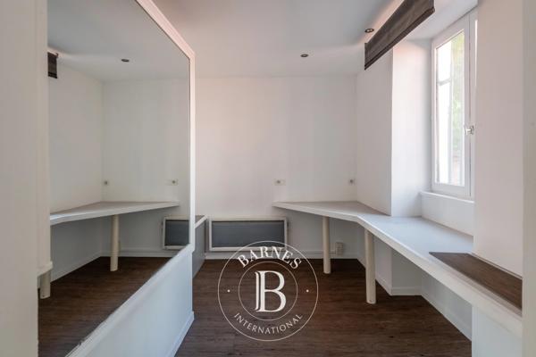 Lyon 7ème, Appartement 4 Chambres -  244 m² à vendre