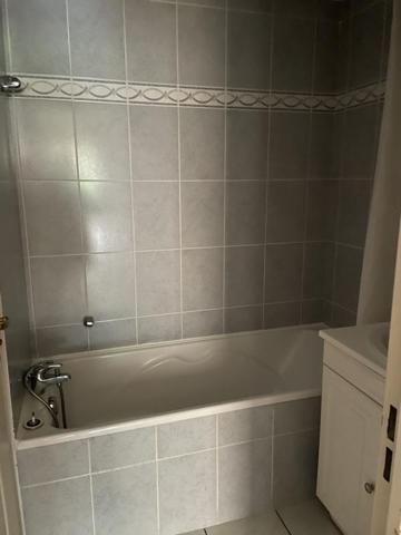 Appartement de Type 3 en rez de Chaussé avec Garage Fermé