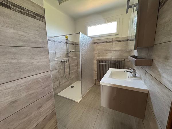 À vendre ? Belle maison familiale de 300 m² avec piscine sur 4000 m² de terrain ? Saint-Cannat