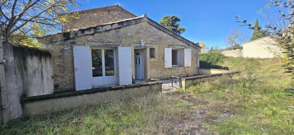 L'Isle-sur-la-Sorgue (84800) Rare: Mazet provençal du 19ème siècle de 49 m² + terrasse 27 m² – Quartier Saint-Antoine