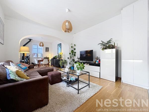 Nantes Sud, Maison de charme deux chambres, garage, dépendance, busway et commerces