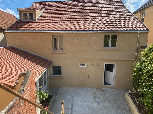 Achat maison près de VAUX SUR SEINE - 7 pièce(s) - 145 m² - 385 000 €