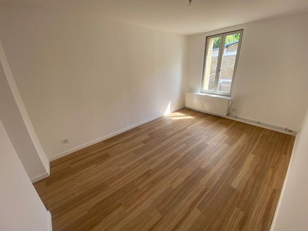 Achat maison près de VAUX SUR SEINE - 7 pièce(s) - 145 m² - 385 000 €