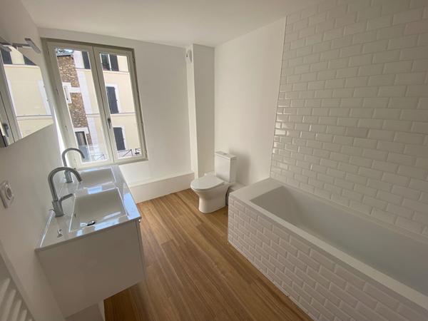 Achat maison près de VAUX SUR SEINE - 7 pièce(s) - 145 m² - 385 000 €