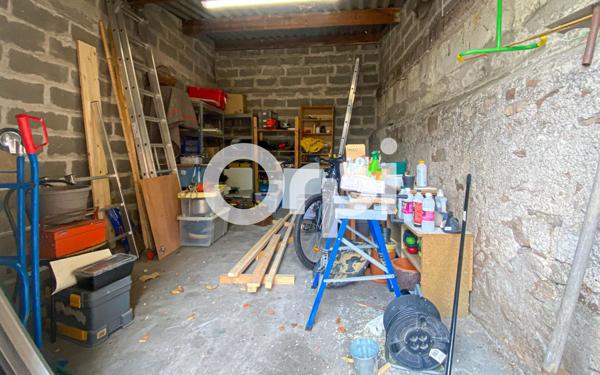 Immeuble à vendre    5 pièces •  Saumur