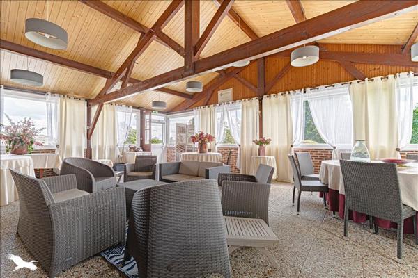 Maison à vendre |  Le Vigen |  16 pièces | 270 m²