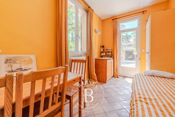 Aix-en-Provence, Maison de ville 6 Chambres -  247 m² à vendre