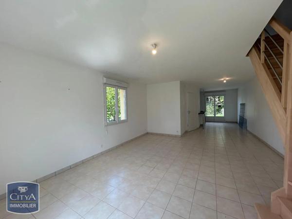 Appartement à louer 3 pièces 81.53m²